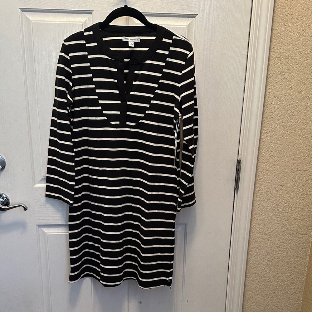 Black and White Striped Long Sleeve Dress